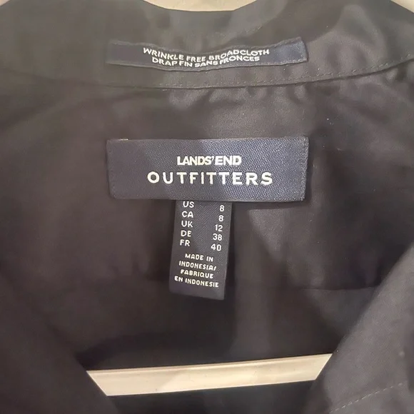 BRAND NEW! Women’s Black, Wrinkle Free, Long Sleeve Shirt by LANDSEND! - Picture 3 of 6